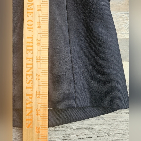 J. Crew Schoolboy Blazer Navy Blue with Gold Buttons Size 2 Tall - Picture 13 of 15